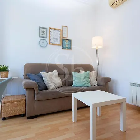 Familiar En Avdiagonal Appartement